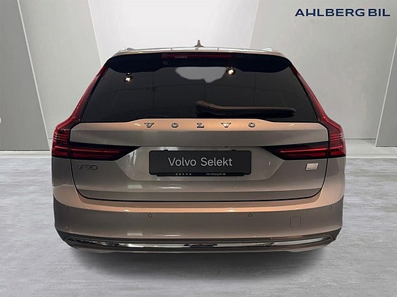 Volvo V90 4 of 5