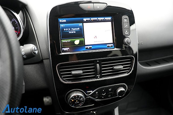 Renault Clio 19 of 26