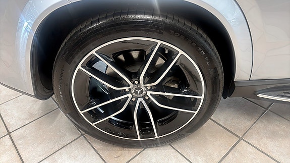 Mercedes-Benz GLE350 de 4 of 5