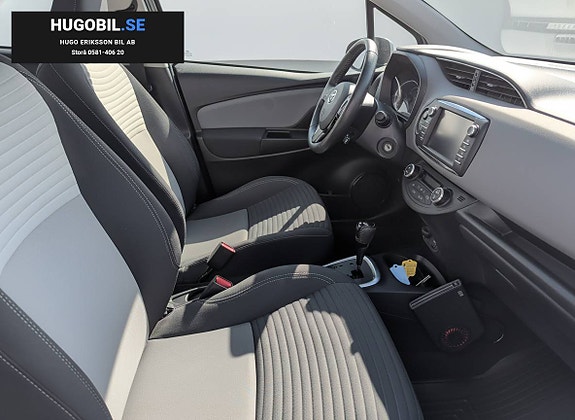 Toyota Yaris 6 of 6