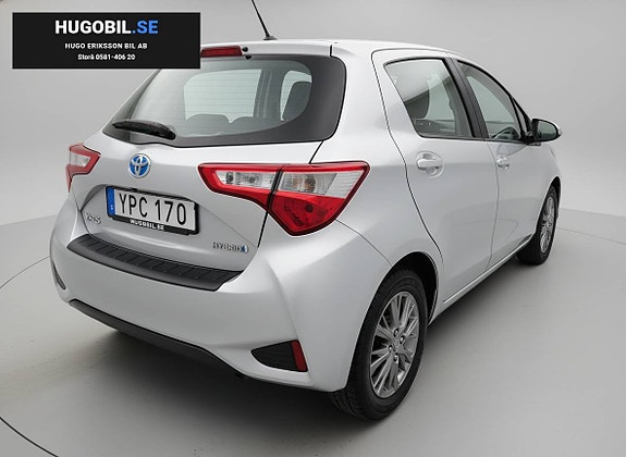 Toyota Yaris 5 of 5