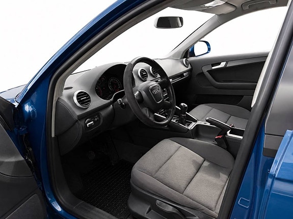 Audi A3 7 of 9