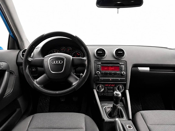 Audi A3 8 of 9