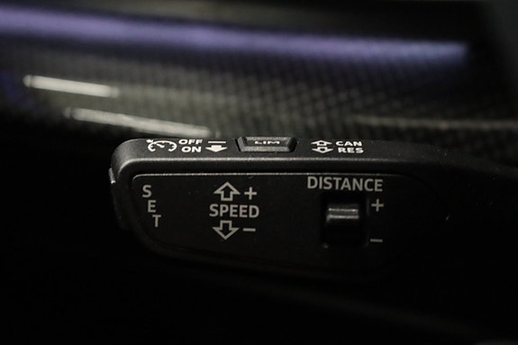 Audi Q7 25 of 30