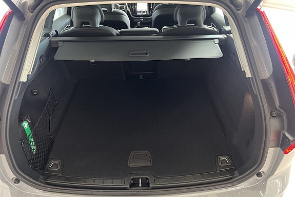 Volvo XC60 19 of 29