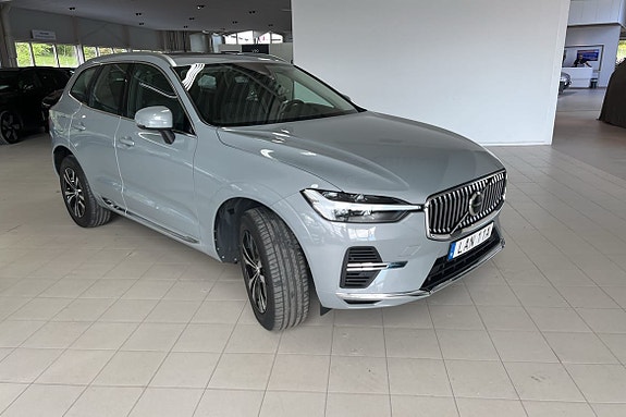 Volvo XC60 14 of 29