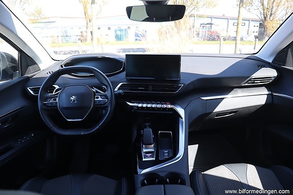 Peugeot 3008 5 of 5