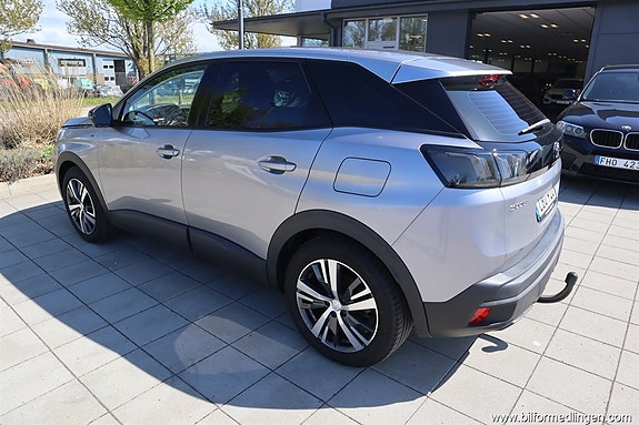 Peugeot 3008 3 of 5