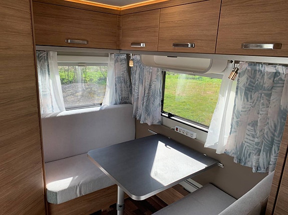 Weinsberg 390 QD CaraOne 2021 Dubbelbädd 5 of 5
