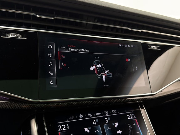 Audi Q8 20 of 30
