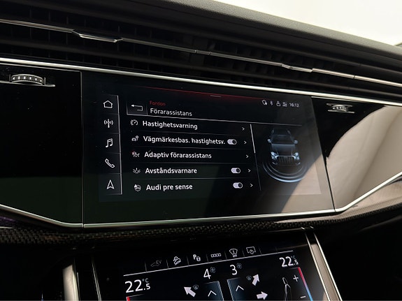 Audi Q8 21 of 30