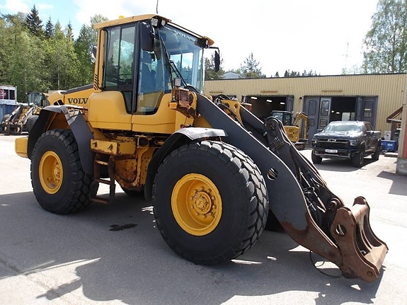 Volvo L 60 F Long Boom 2 of 5