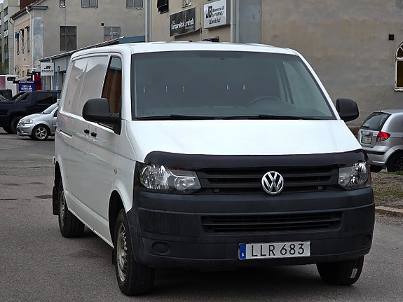 Volkswagen Transporter 3 of 5