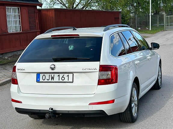 Skoda Octavia 4 of 5