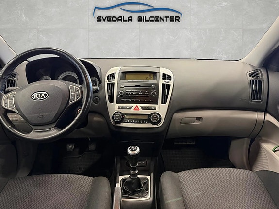 Kia Ceed 9 of 14