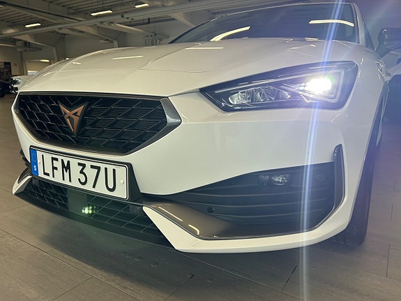 Cupra Leon 11 of 15