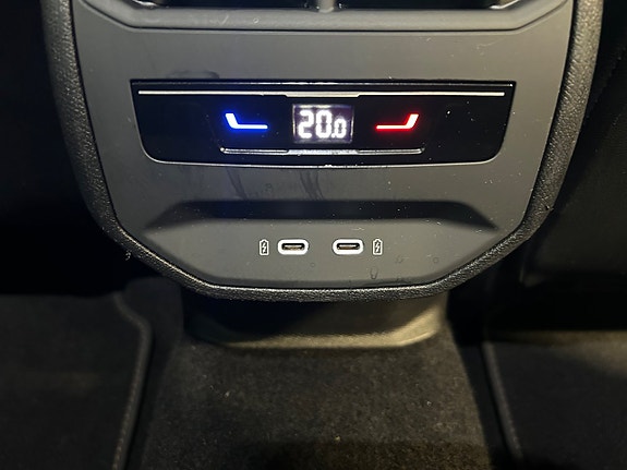 Cupra Leon 13 of 15