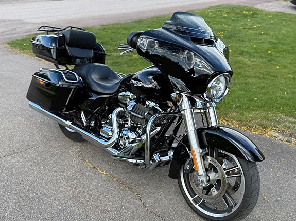 Harley-Davidson Street Glide 1.7 V-Twin