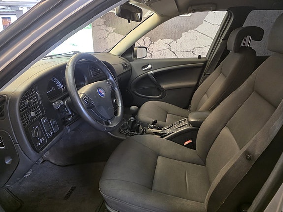 Saab 9-5 9 of 13