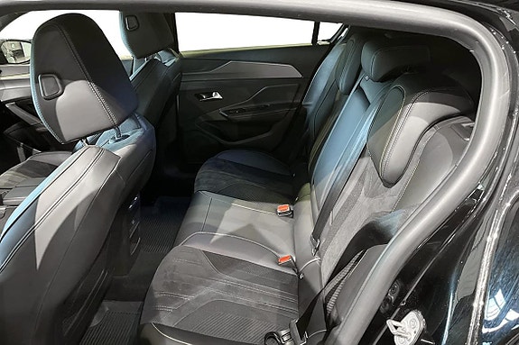 Peugeot 308 9 of 15