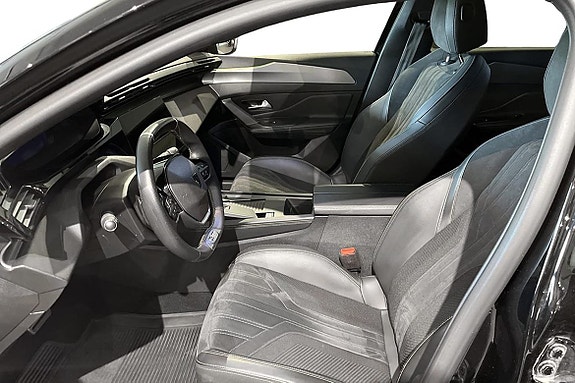 Peugeot 308 8 of 15