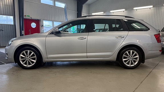 Skoda Octavia 5 of 5