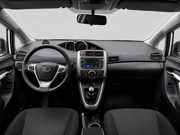 Toyota Verso 9 of 14
