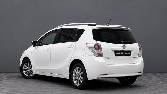 Toyota Verso 6 of 14
