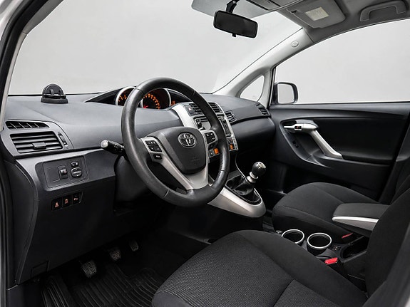 Toyota Verso 8 of 14