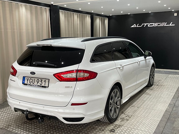 Ford Mondeo 4 of 5
