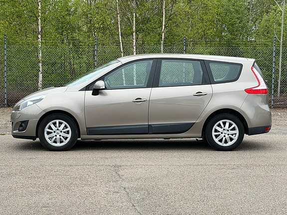 Renault Grand Scenic III 6 of 11