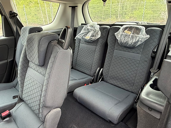 Renault Grand Scenic III 10 of 11