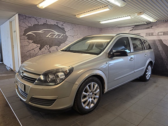 Opel Astra 3 of 5