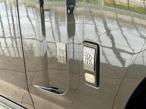 Rolls Royce Phantom 9 of 30