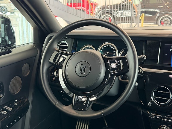 Rolls Royce Phantom 17 of 30