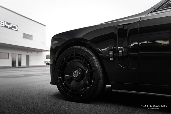 Rolls Royce Phantom 28 of 28