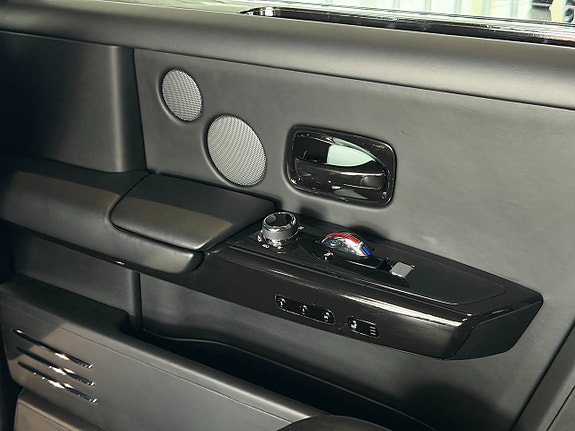 Rolls Royce Phantom 20 of 30