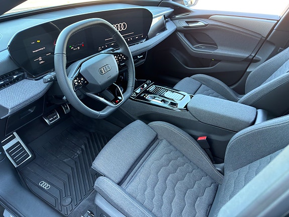 Audi A6 8 of 23