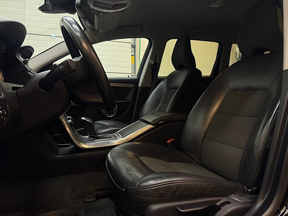 Volvo V70 9 of 19
