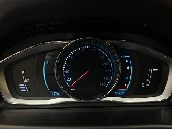 Volvo V70 19 of 19