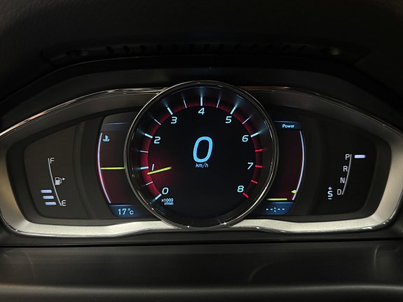 Volvo V70 17 of 19