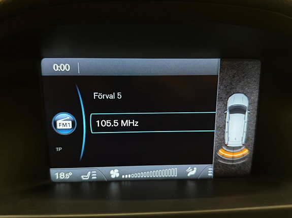 Volvo V70 16 of 19