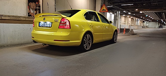 Skoda Octavia RS 2 of 5