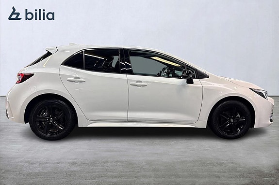 Toyota Corolla 18 of 21