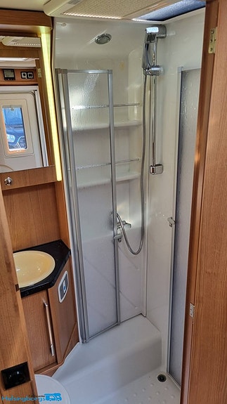 LMC I 650 Liberty Explorer 12 of 17
