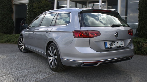 Volkswagen Passat 4 of 5