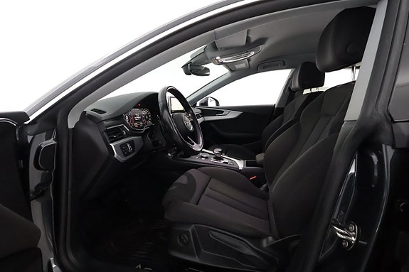 Audi A5 10 of 27