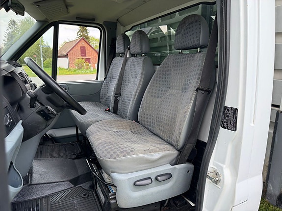 Ford Transit 15 of 19