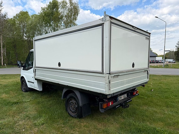 Ford Transit 4 of 5