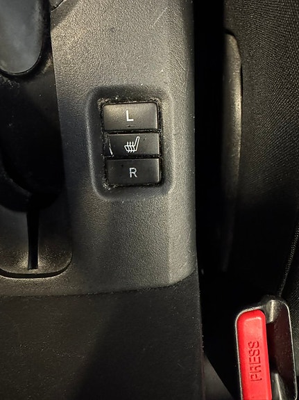 Toyota Auris 13 of 14